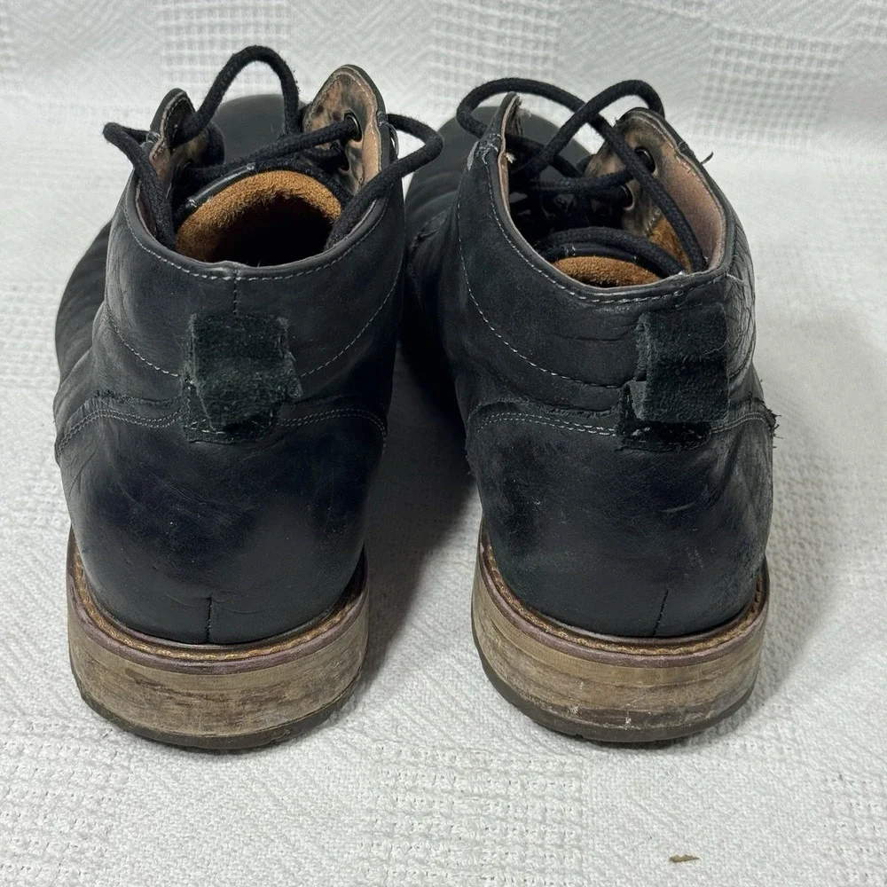 Florsheim Lodge Men's Plain Toe Chukka Black Boot Size 9‎